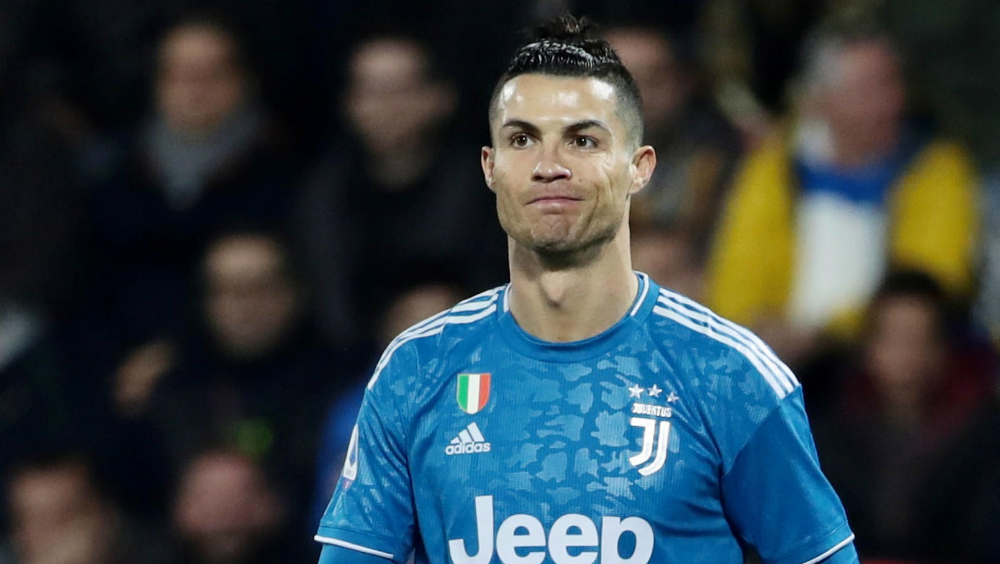 Cristiano Ronaldo dice que su madre está “estable y recuperándose”