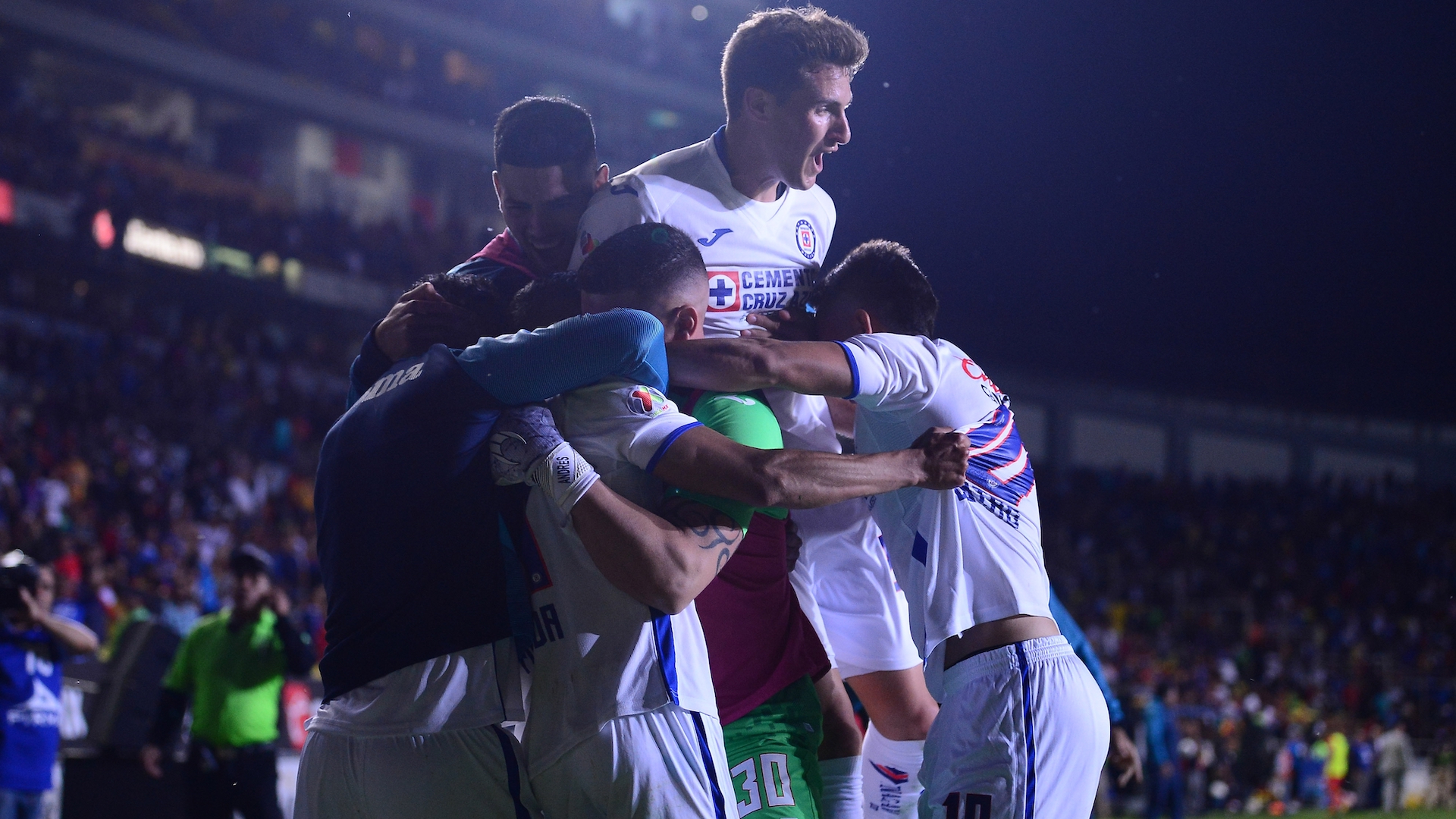 Volveremos para conseguir la novena estrella, asegura técnico de Cruz Azul