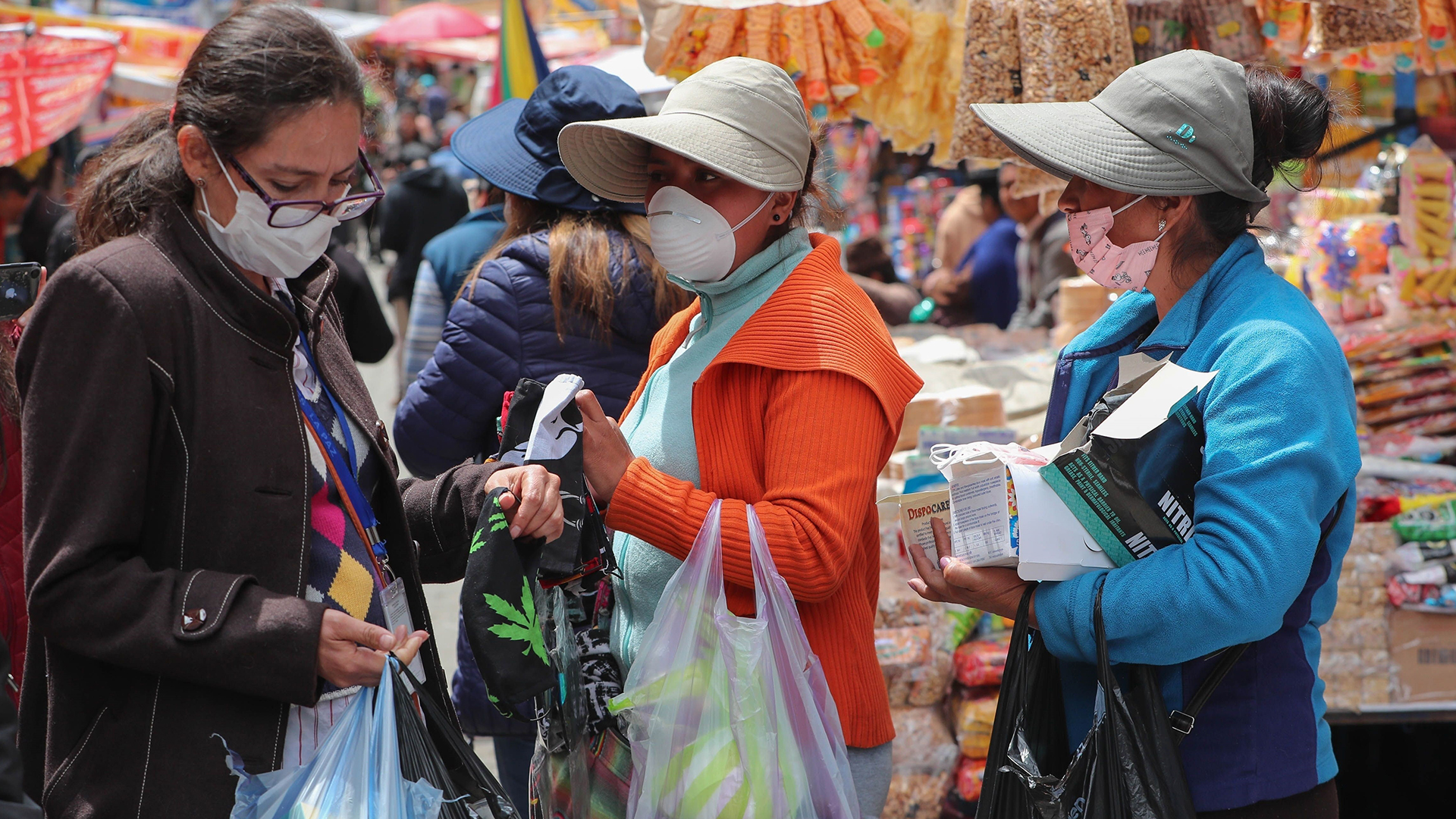Hospitales de Bolivia niegan atención a anciana con coronavirus