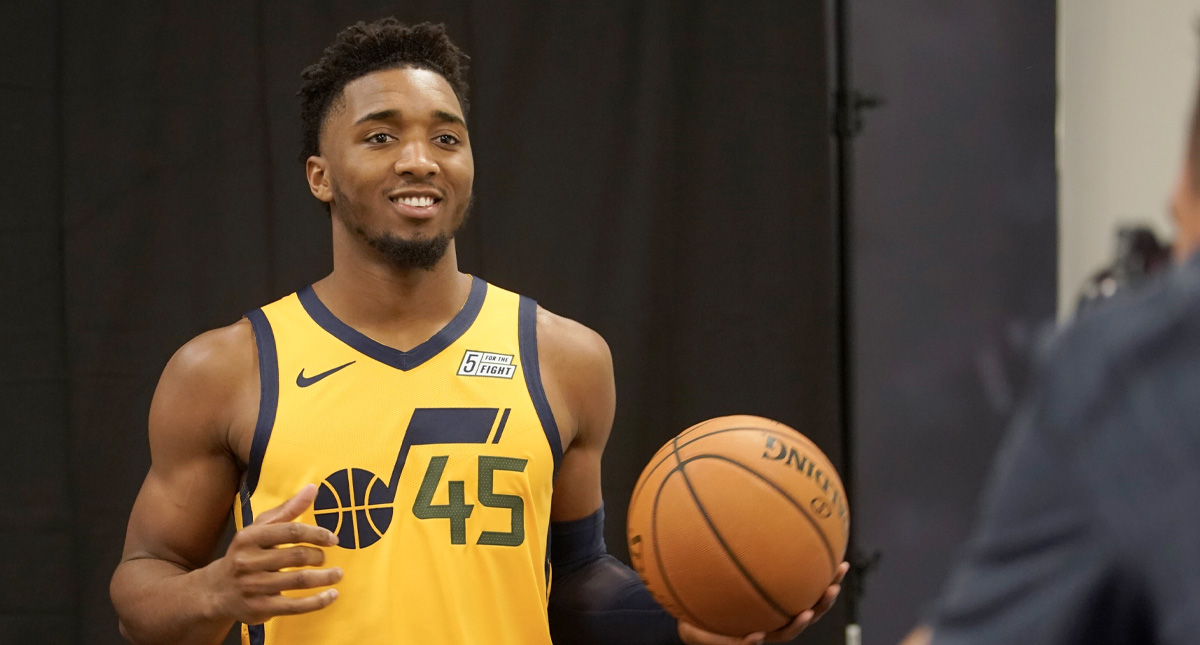 Donovan Mitchell asegura sentirse bien durante aislamiento por coronavirus