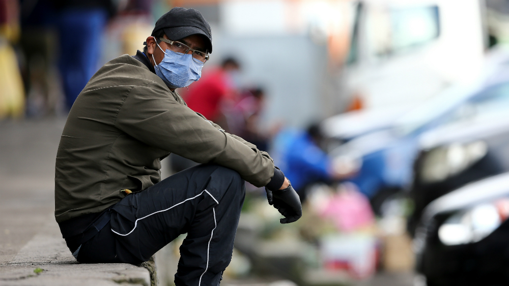 Renuncian ministros de Salud y Trabajo de Ecuador en plena crisis de COVID-19 Renuncian ministros de Salud y Trabajo de Ecuador en plena crisis de COVID-19