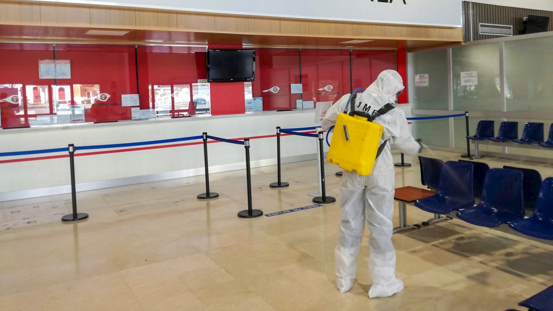 Hay mil 326 muertos por COVID-19 en España Hay mil 326 muertos por COVID-19 en España