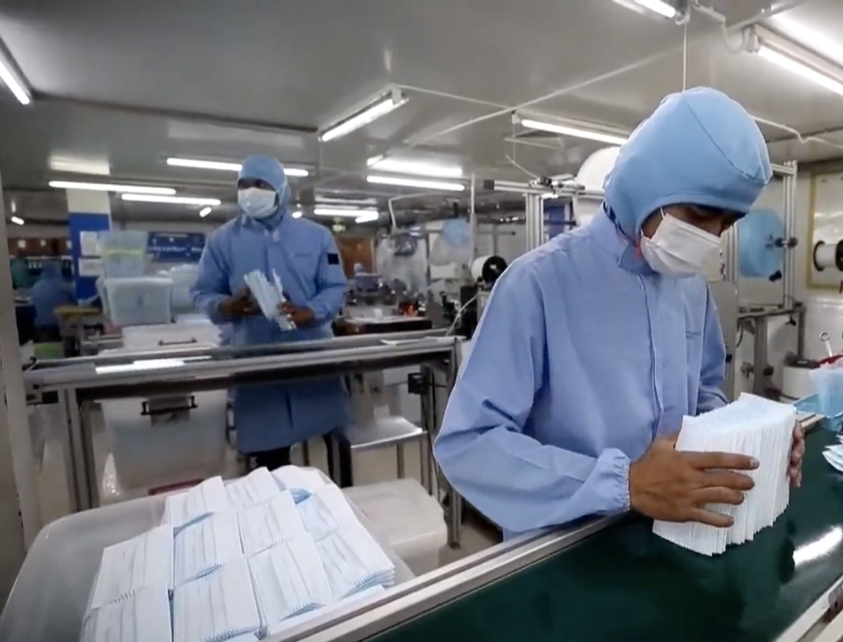 EE.UU. inicia pruebas en seres humanos para una vacuna frente al COVID-19 EE.UU. inicia pruebas en seres humanos para una vacuna frente al COVID-19