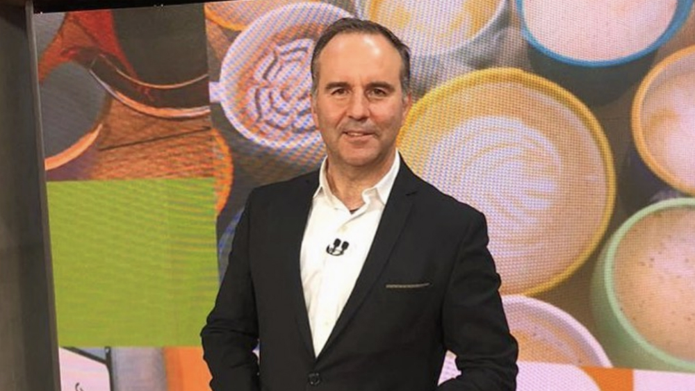 Esteban Arce dio positivo a COVID-19; se encuentra aislado y estable