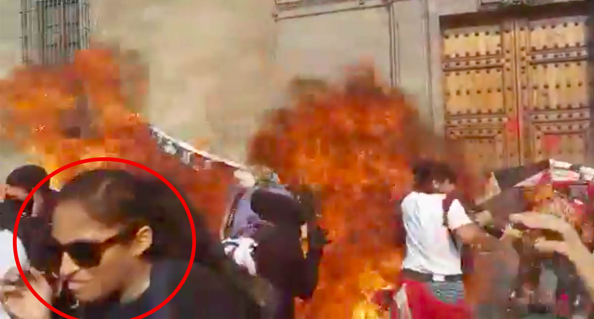 #Video Detonación en la puerta principal de Palacio Nacional #Video Detonación en la puerta principal de Palacio Nacional