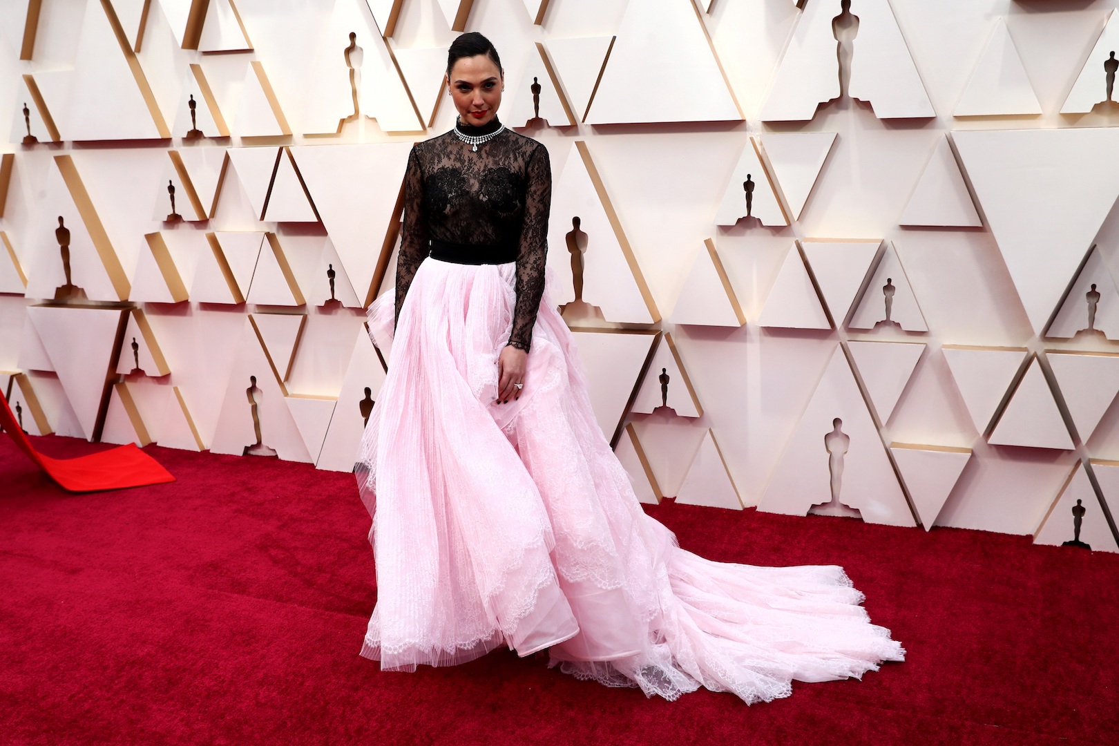 ‘Wonder Woman 1984’ aplaza su estreno por COVID-19