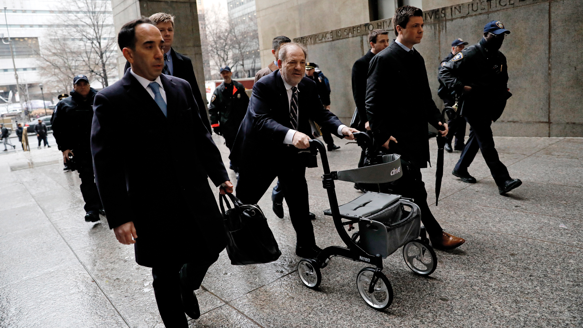 Actrices celebran condena contra Harvey Weinstein