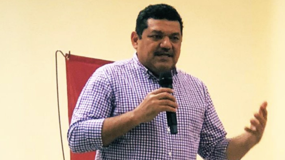 No acepté renuncia de Javier May a Sembrando Vida, asevera AMLO