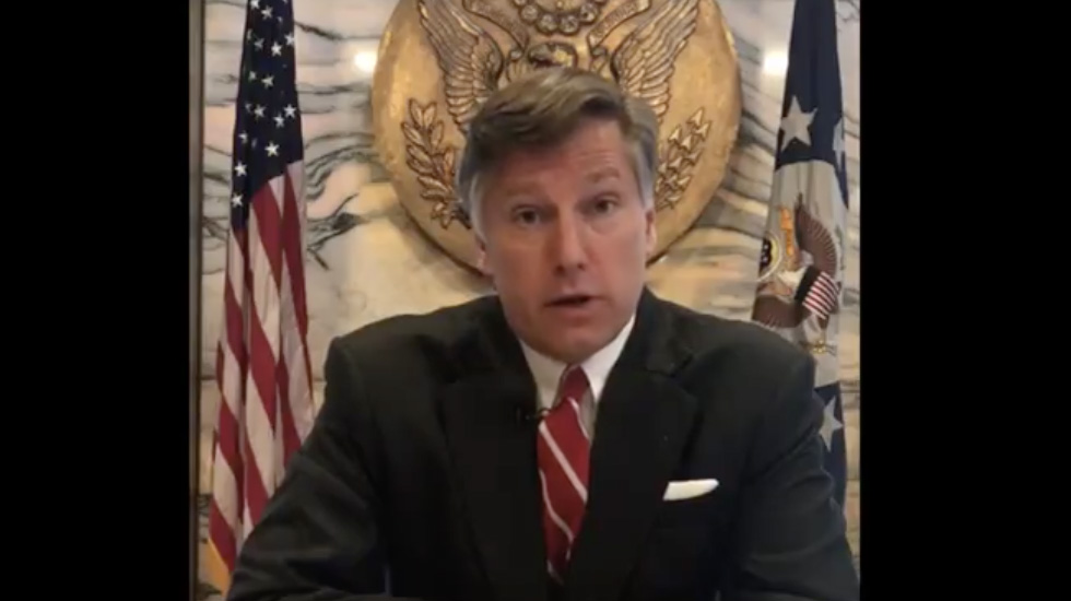 Embajador Landau pide a turistas estadounidenses en México regresar a “casa” por COVID-19