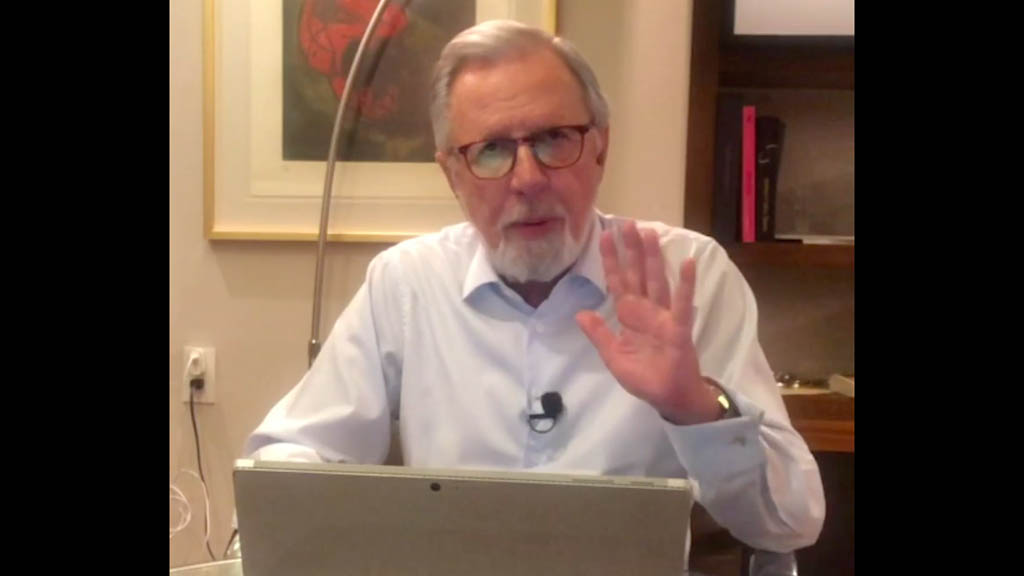 ¡Las noticias! López Obrador pide a los banqueros de México calma y tranquilidad porque la economía del país está fuerte