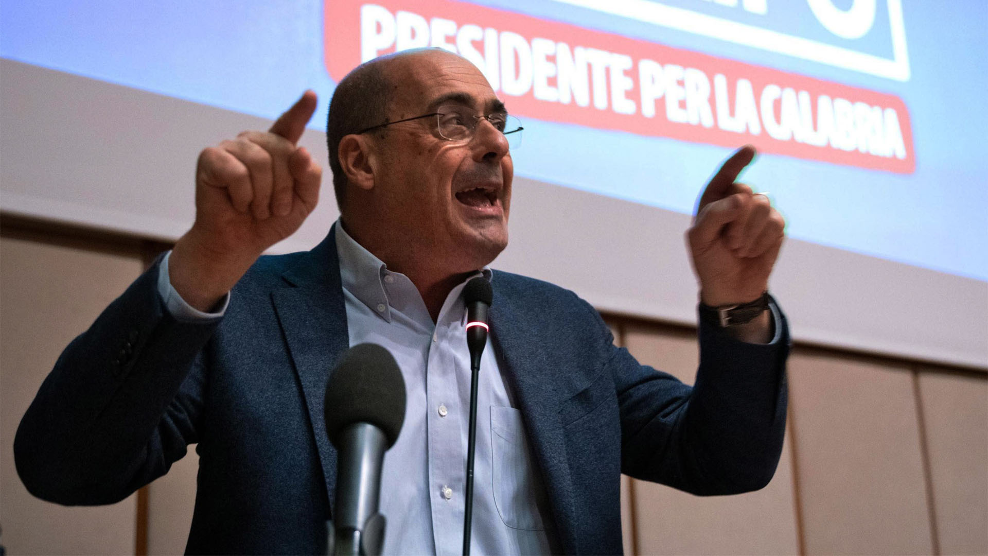 Líder del Partido Demócrata italiano infectado de COVID-19