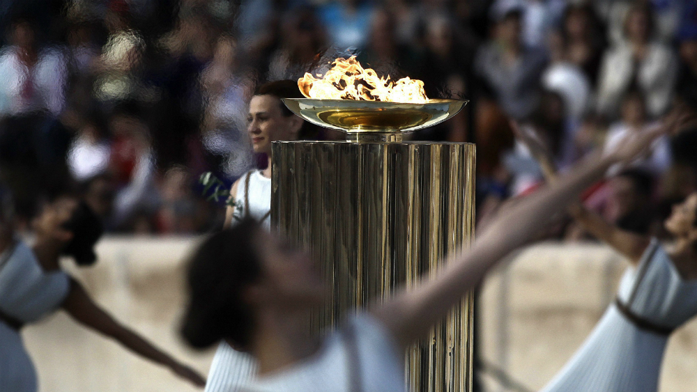 Llama olímpica ya alumbra el camino a los Juegos Olímpicos de Tokio 2020