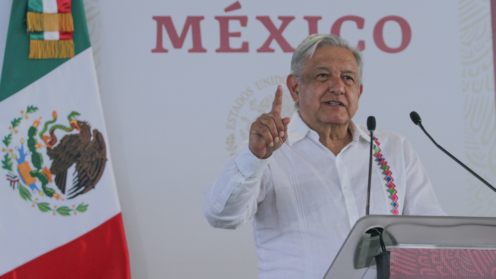 Descarta López-Gatell hacer prueba de COVID-19 a López Obrador