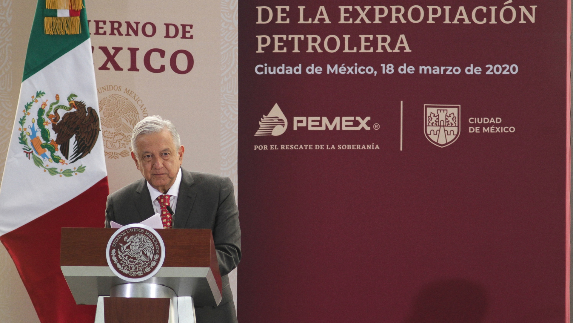 Se mantendrán asociaciones de Pemex con capital privado, señala AMLO