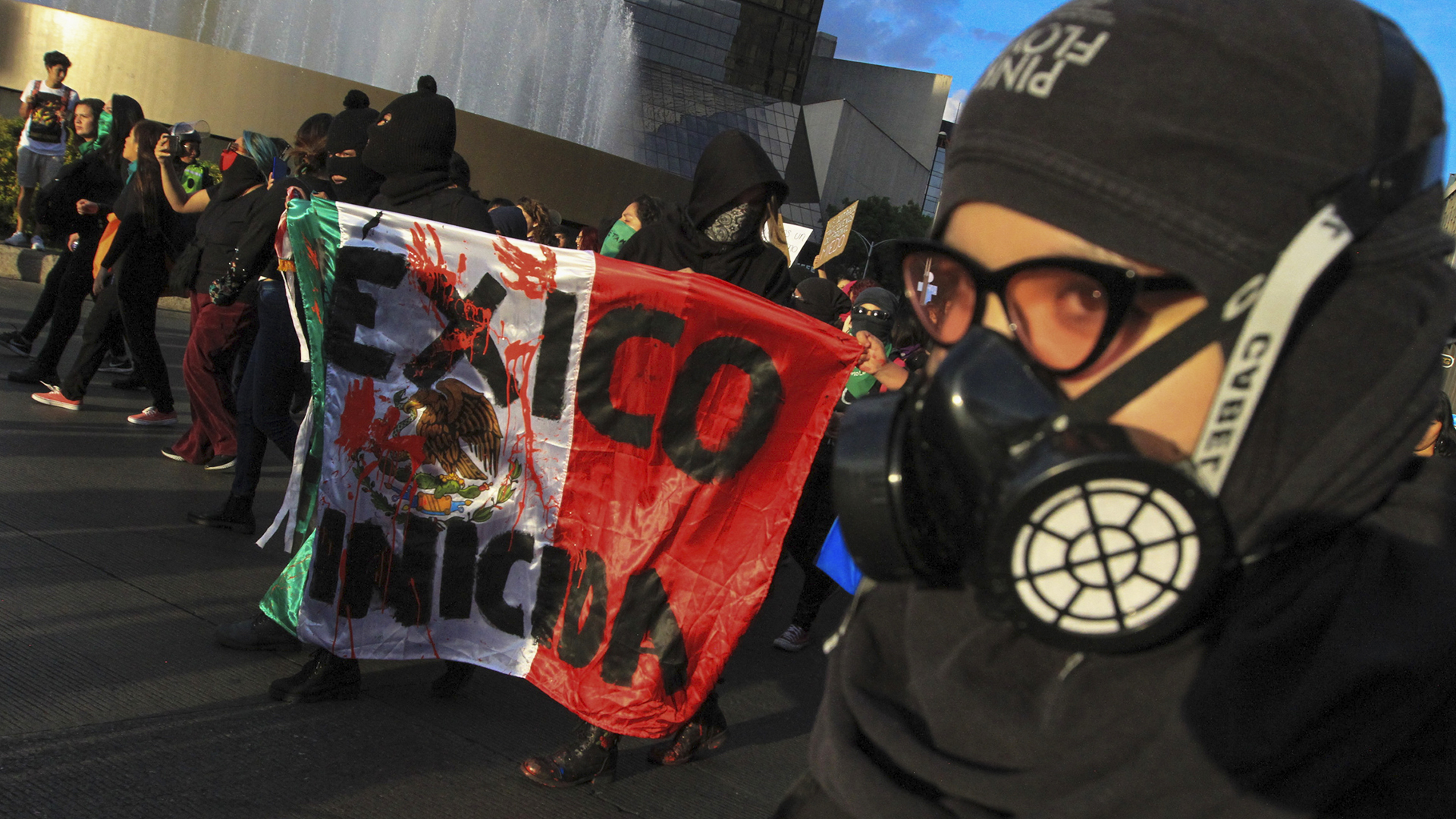 Mujeres están enojadas con la violencia, no con el gobierno; dice Sánchez Cordero