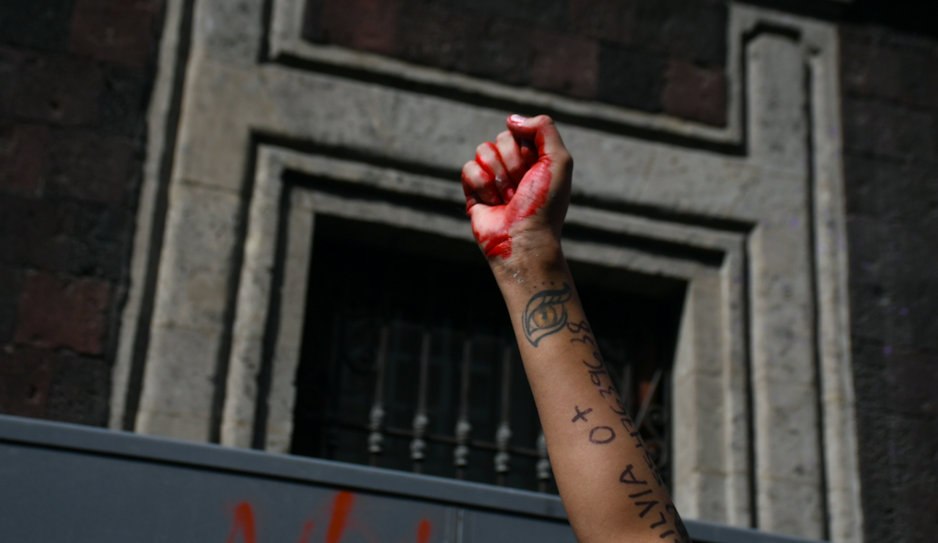 Actrices se suman a Marcha contra la violencia de género