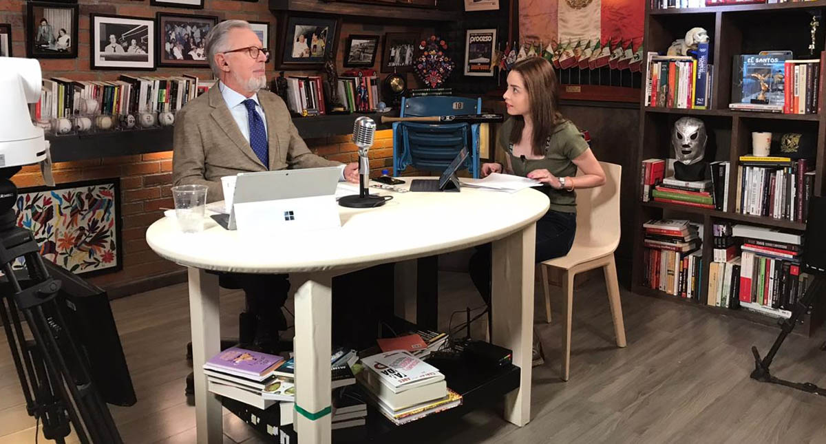 Maryfer Centeno analiza la firma del cardenal Juan Sandoval Íñiguez