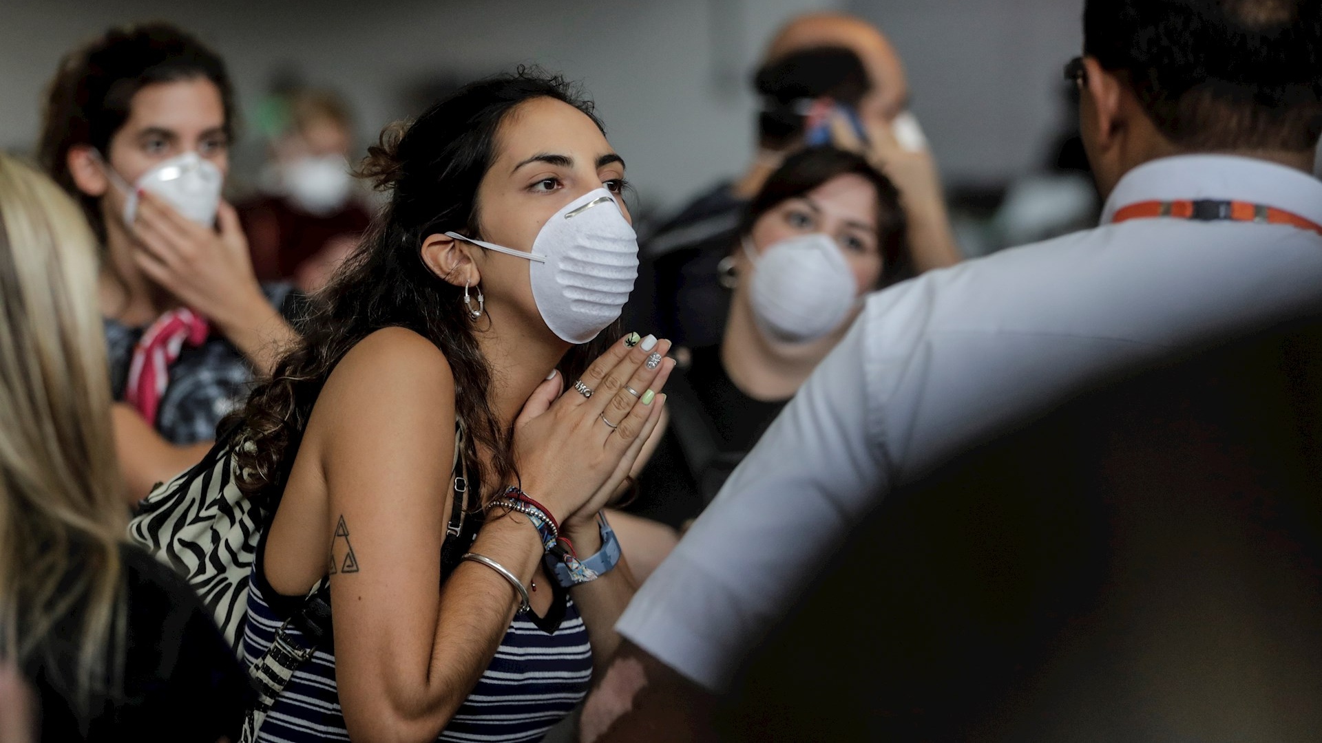 Alertan a mexicanos en el extranjero por falsos intermediarios por COVID-19 Alertan a mexicanos en el extranjero por falsos intermediarios por COVID-19