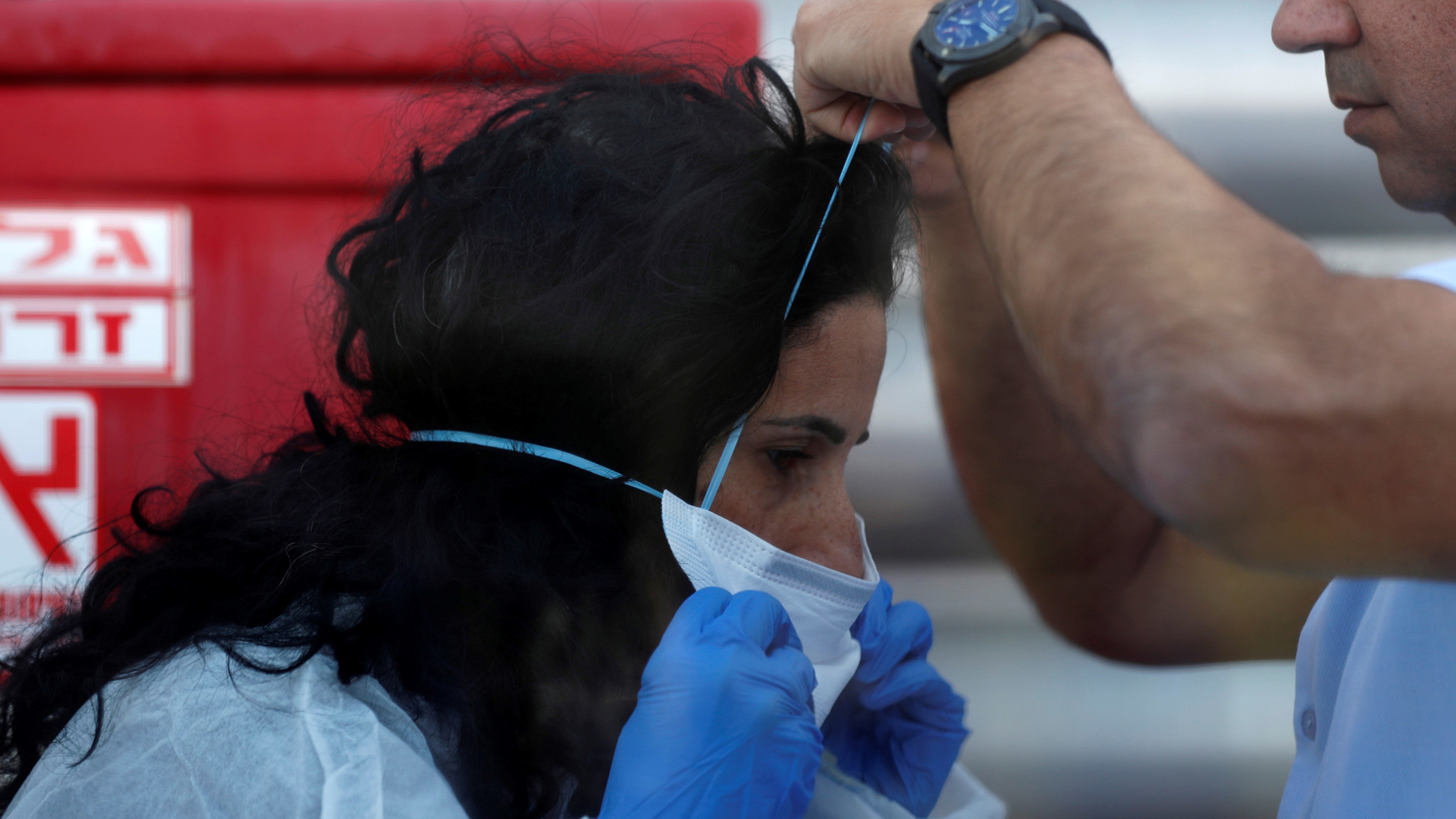 Se elevan a trece los casos de COVID-19 en Ecuador