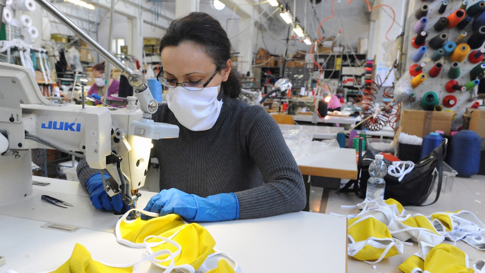 OCDE advierte que COVID-19 supera su peor previsión económica OCDE advierte que COVID-19 supera su peor previsión económica