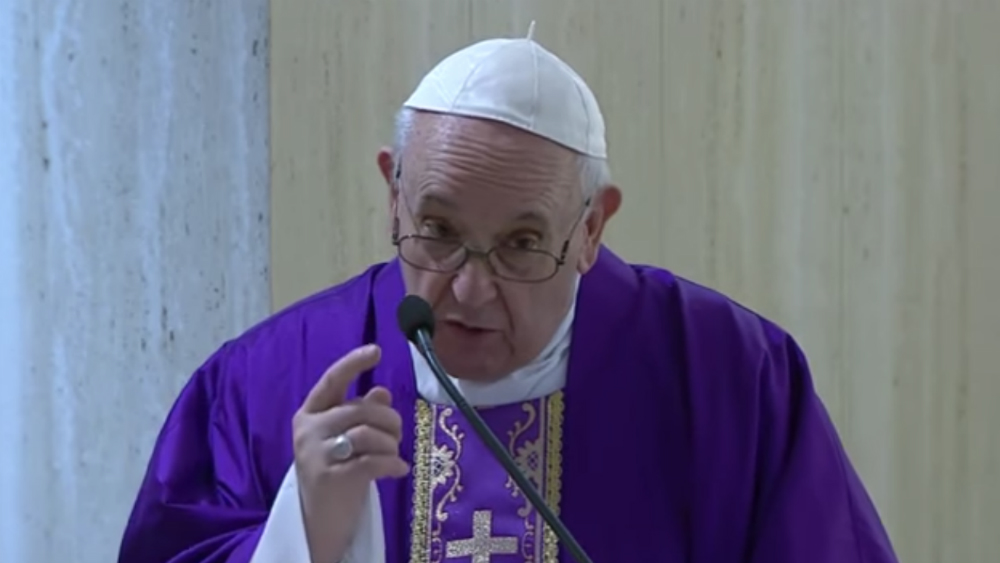 Papa Francisco reza por “ancianos que están solos y con miedo” por COVID-19 Papa Francisco reza por “ancianos que están solos y con miedo” por COVID-19