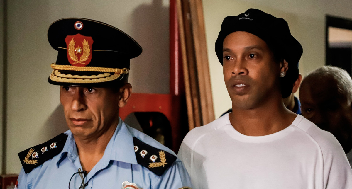 Presidente de Paraguay ordena investigación interna por caso Ronaldinho