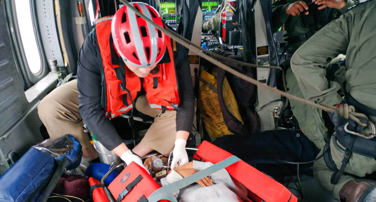 Marina convoca a especialistas de salud a laborar por seis meses ante pandemia de COVID-19