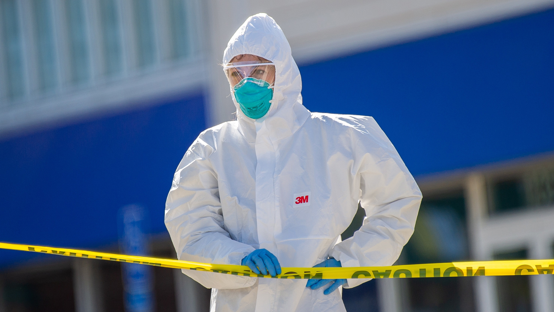 Supera EE.UU. los 181 mil decesos y 5.9 millones de casos por COVID-19