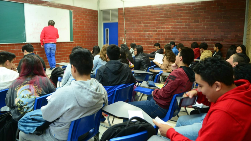 Reanuda actividades Preparatoria 5 de la UNAM