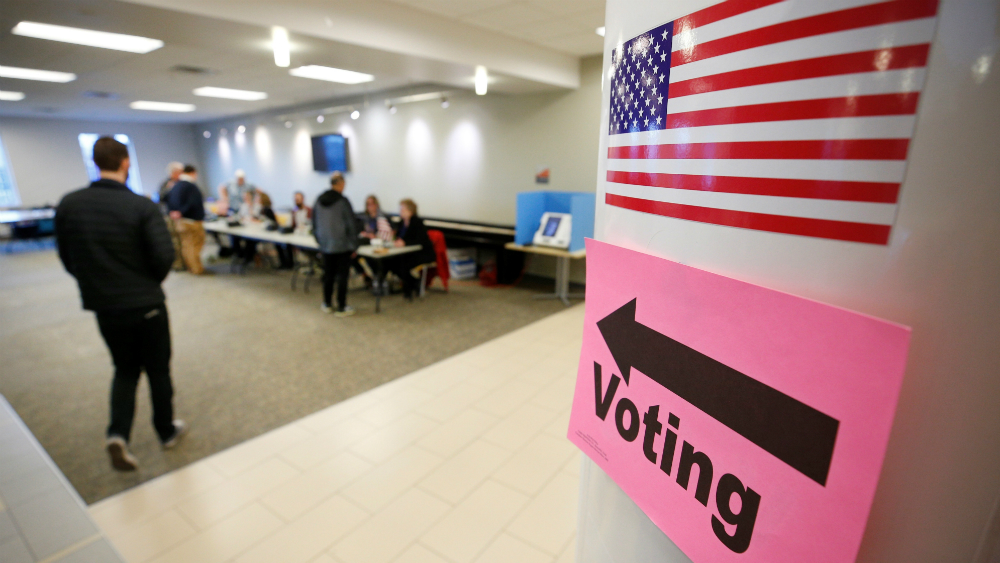 Catorce estados estadounidenses celebran votaciones primarias
