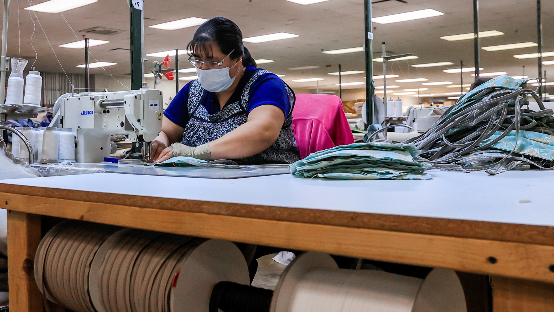 Canadá producirá su propio equipo médico contra COVID-19