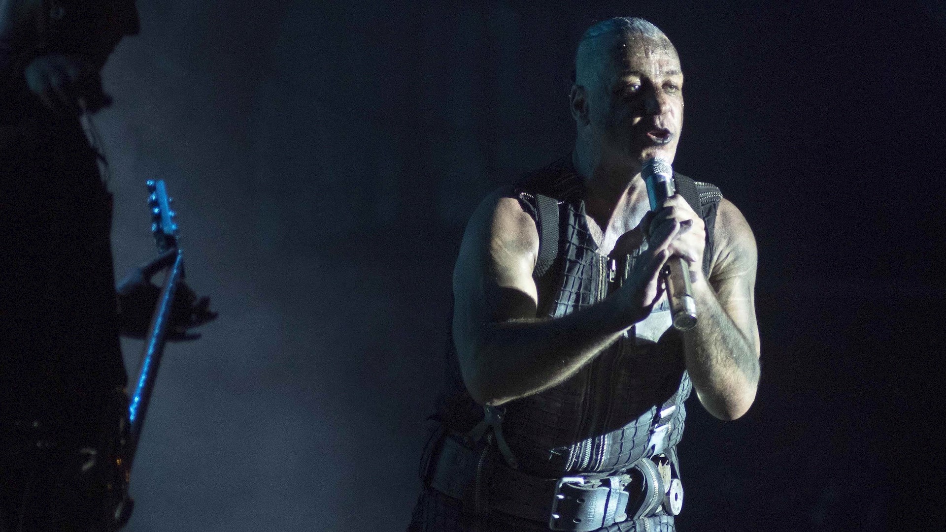 Till Lindemann de Rammstein, en cuidados intensivos por COVID-19