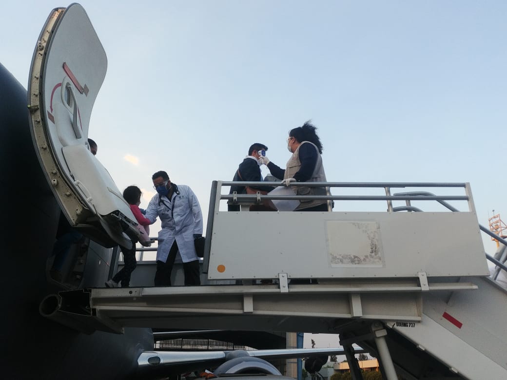 SRE prevé retorno de más de 8 mil mexicanos varados tras contingencia por COVID-19 - repatriacion-mexicanos-7