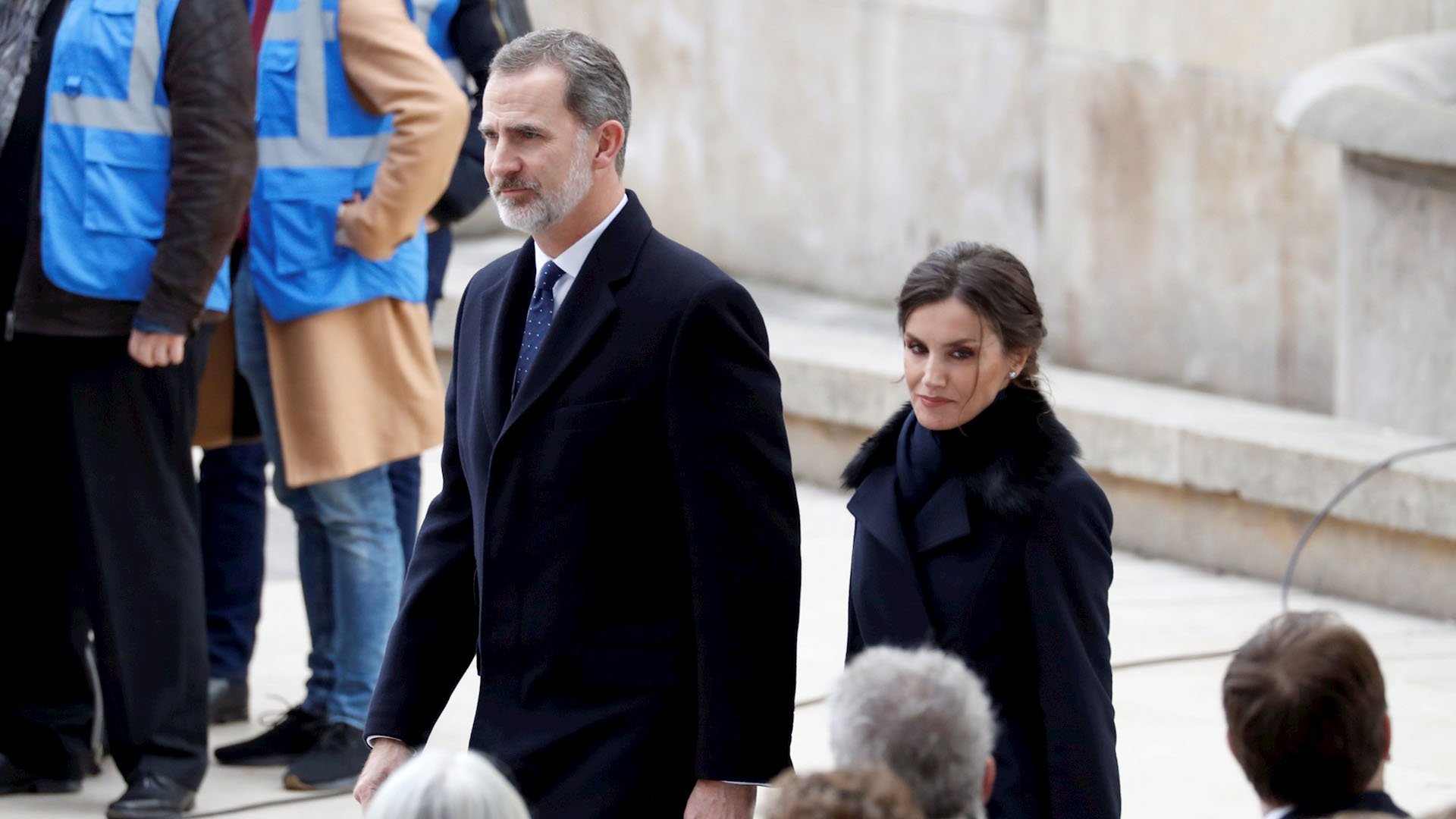 Reyes de España dan negativo a prueba de COVID-19