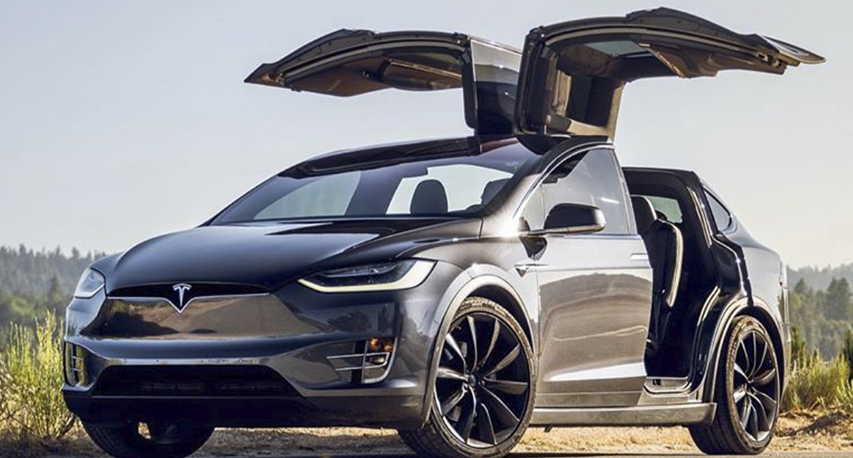 Cámaras a bordo de Tesla despiertan “preocupaciones” sobre privacidad, advierten expertos