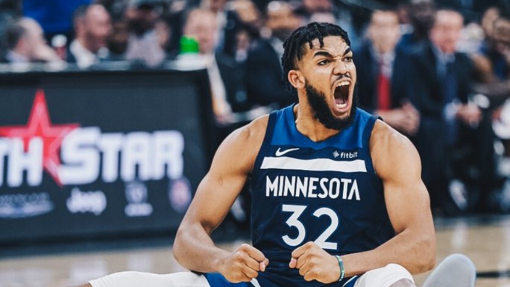 Madre de jugador de los Timberwolves está en coma por COVID-19