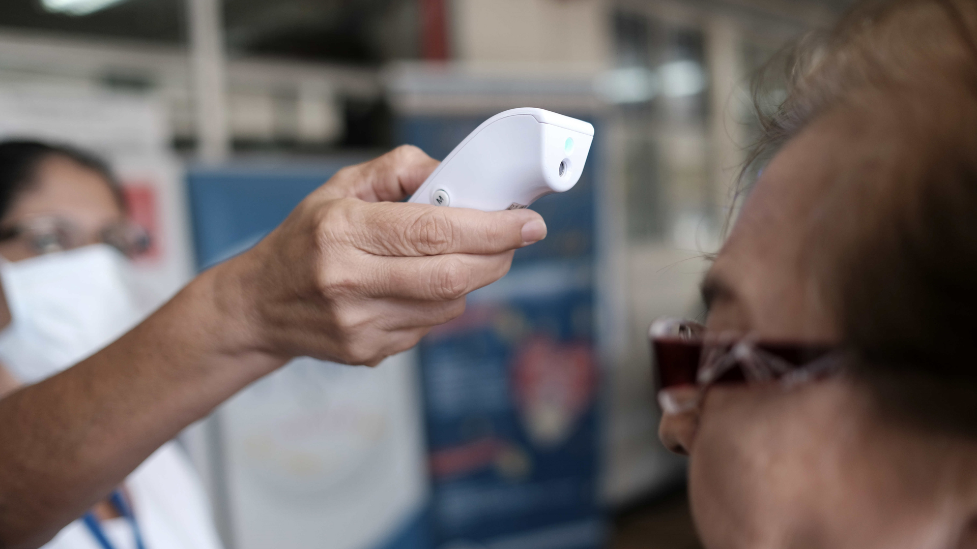 Suman 14 casos confirmados de COVID-19 en Nuevo León Suman 14 casos confirmados de COVID-19 en Nuevo León