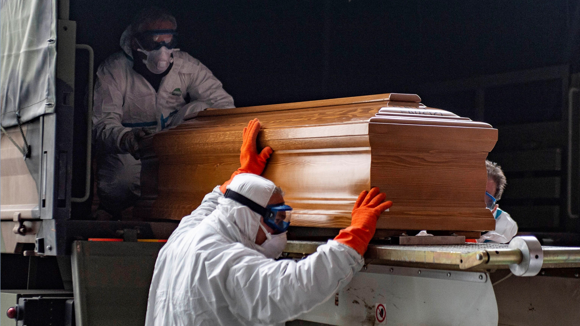 Italia supera las 10 mil muertes por COVID-19