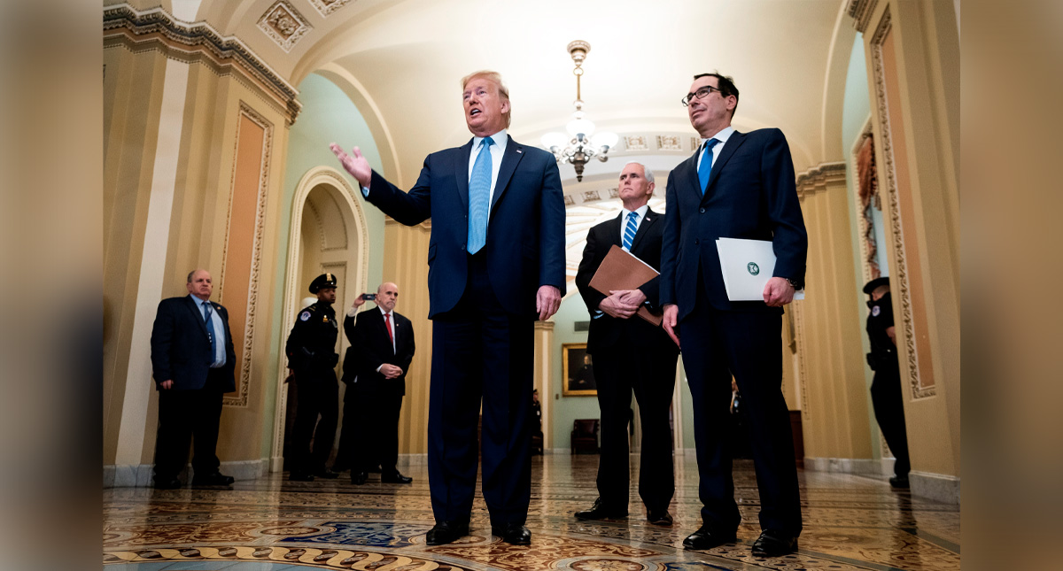 Trump responderá crisis de COVID-19 con plan de estímulo económico