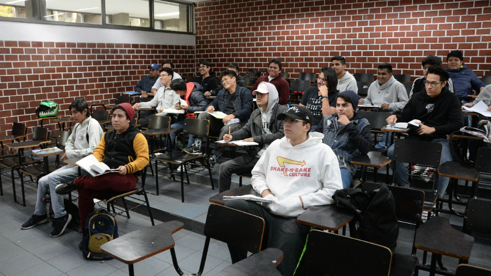 #UnDíaSinNosotras Instalaciones de la UNAM sin mujeres este 9 de marzo