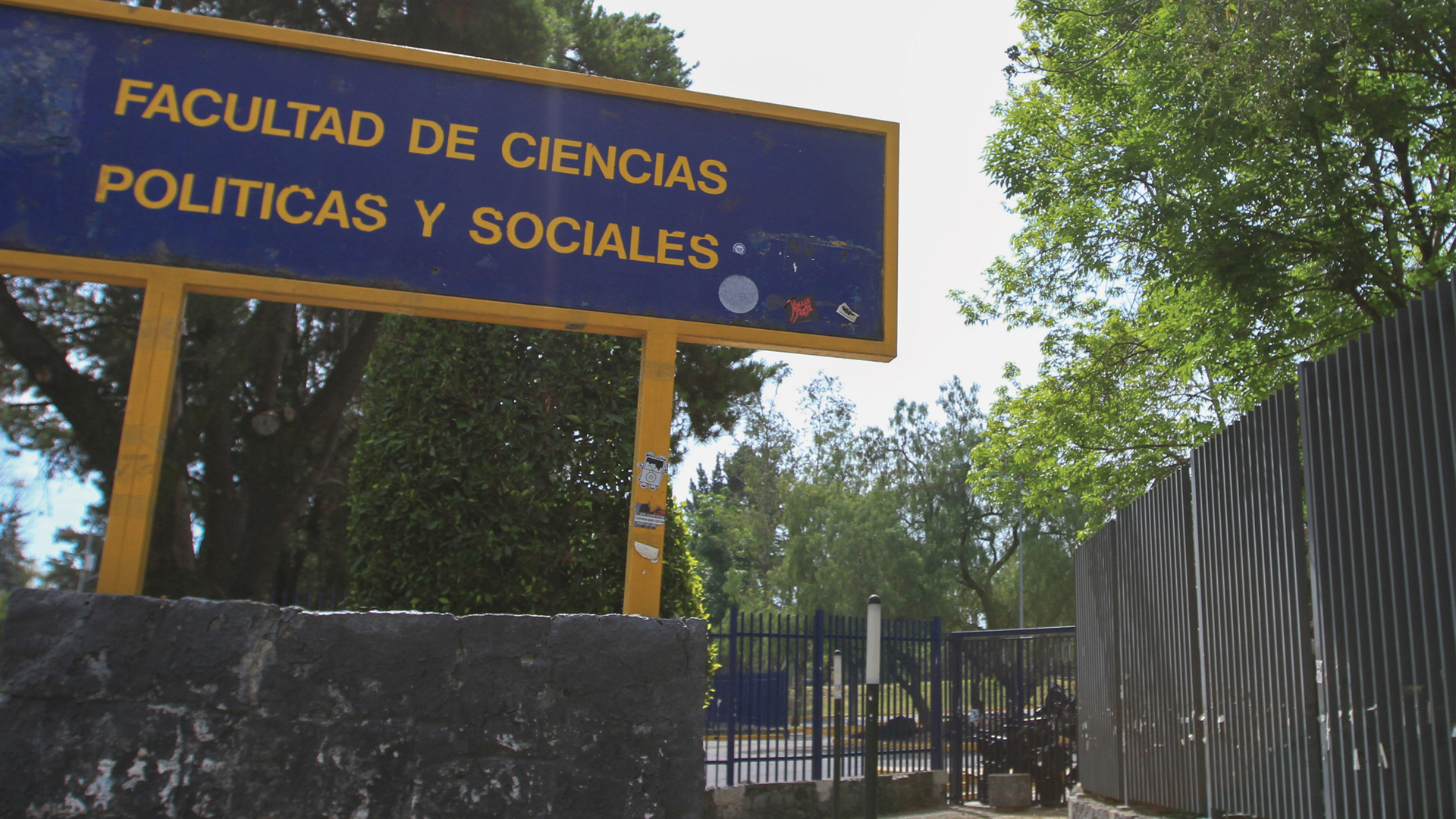 UNAM reducirá número de eventos masivos por COVID-19