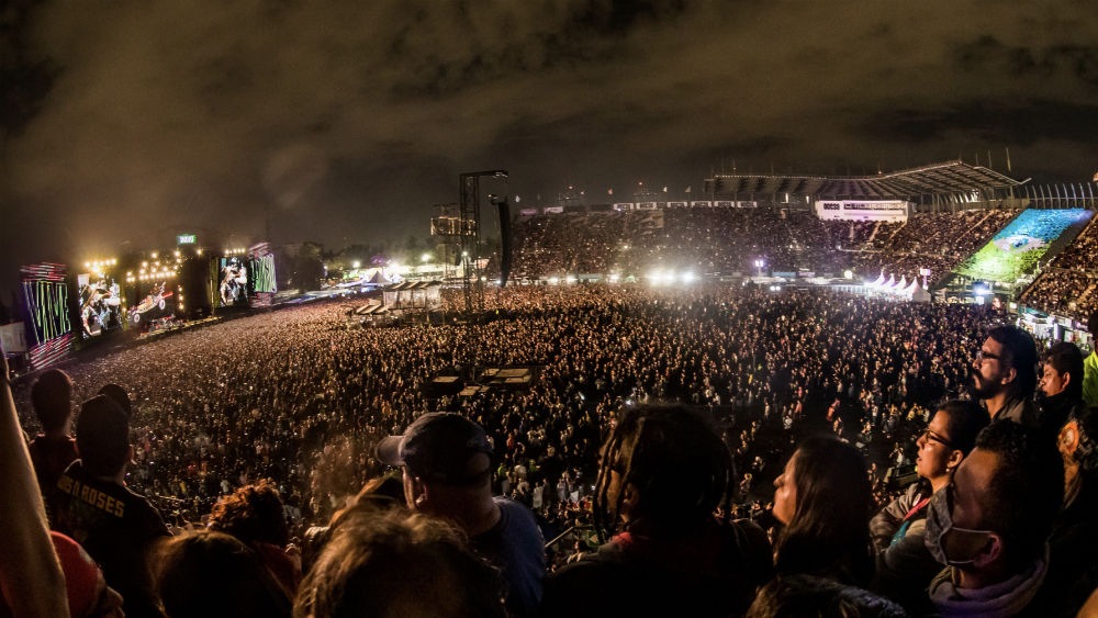 Manifestaciones, elecciones y conciertos: de espaldas a una pandemia Manifestaciones, elecciones y conciertos: de espaldas a una pandemia