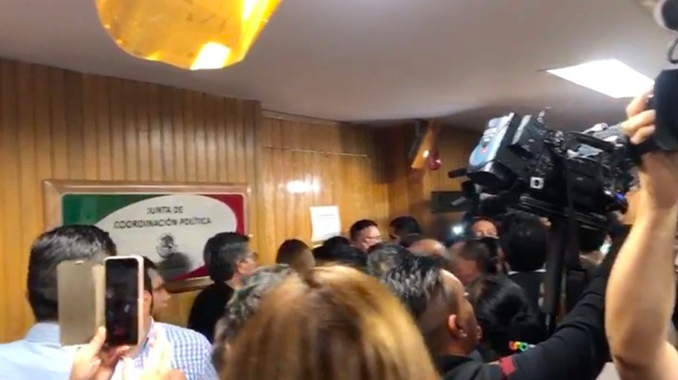 Trabajadores de la Cámara de Diputados denuncian desaparición de plazas y prestaciones