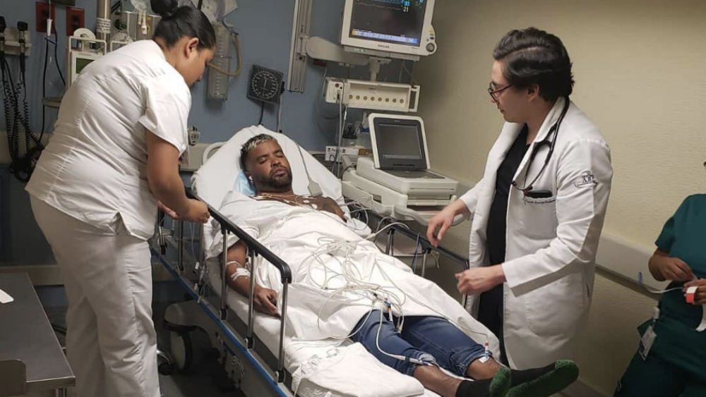 #Video Zion descarta que su hospitalización fuera por coronavirus - zion-hospital-cdmx