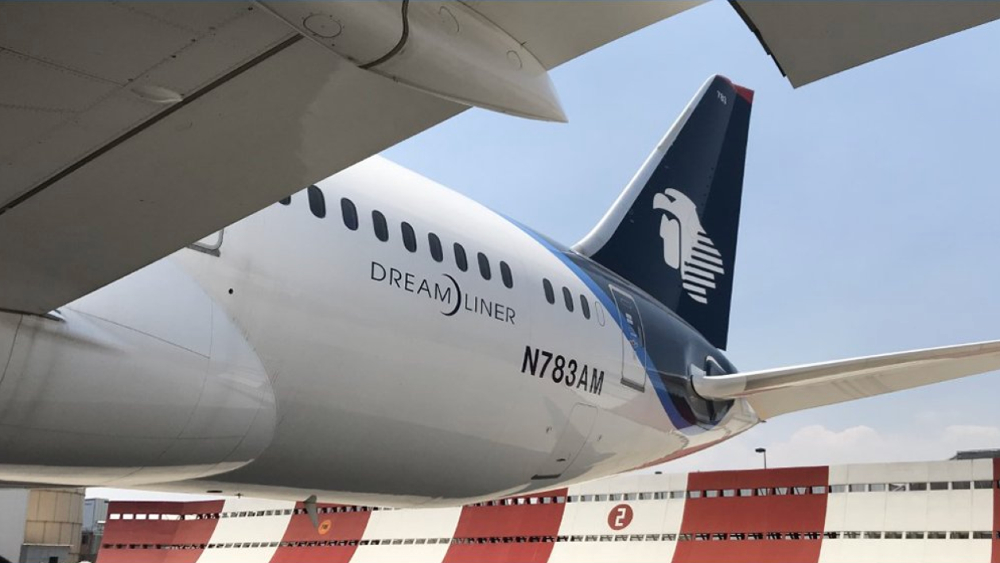 Aeroméxico traslada insumos médicos de China a México