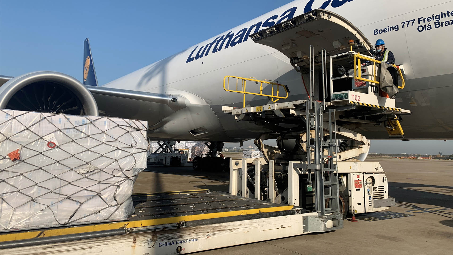 Mascarillas que llegaron a Alemania desde China “son una basura”, revela fuente al diario Der Spiegel