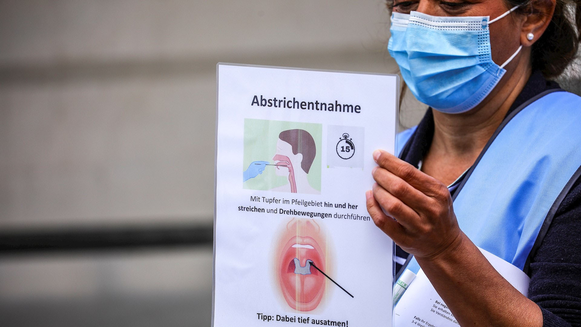 Advierten virólogos en Alemania situación crítica por COVID-19