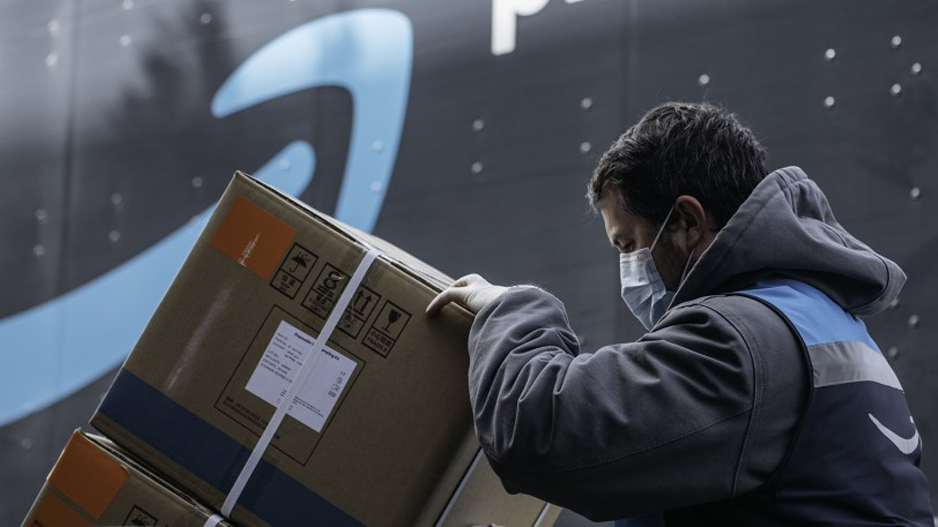 Amazon alcanza cotización histórica en plena pandemia de COVID-19