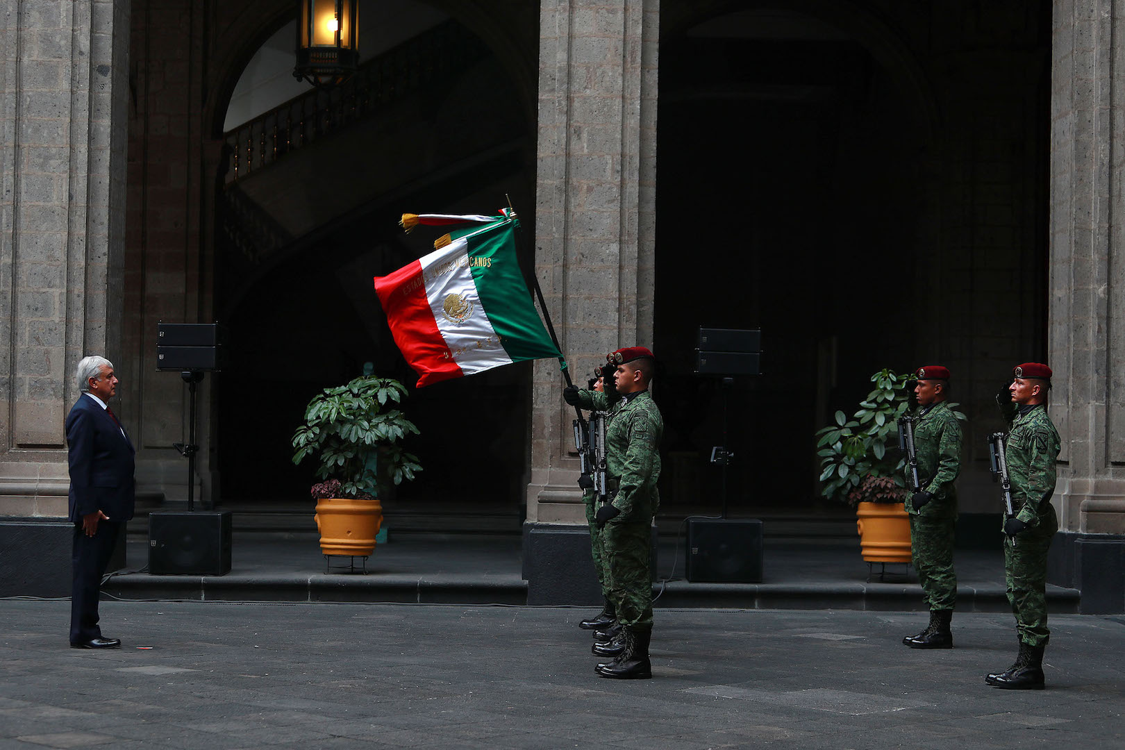 López Obrador presenta plan de reactivación económica por crisis del COVID-19