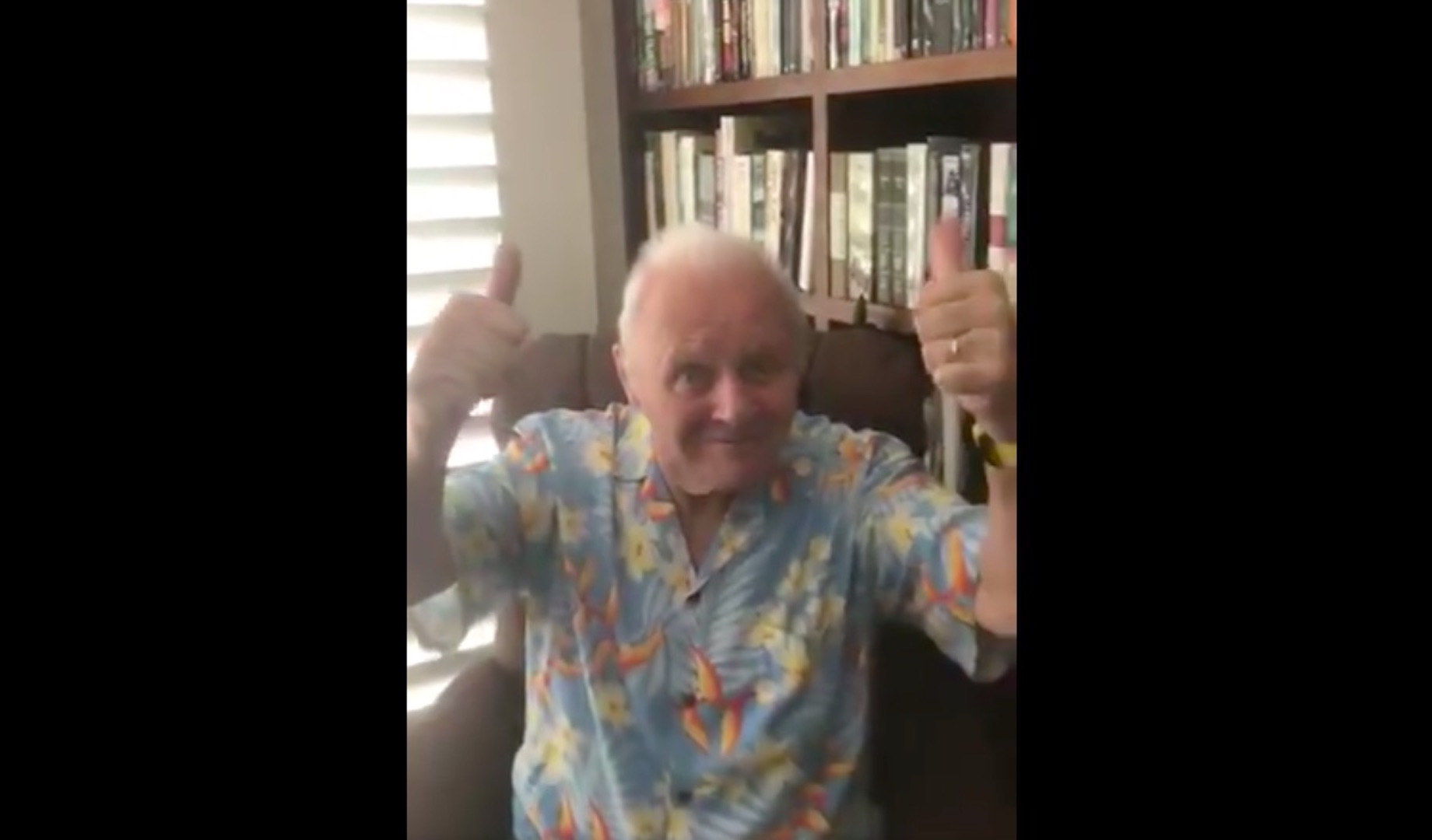 “¡Sigan sonriendo!”, el mensaje que envió Anthony Hopkins en redes sociales